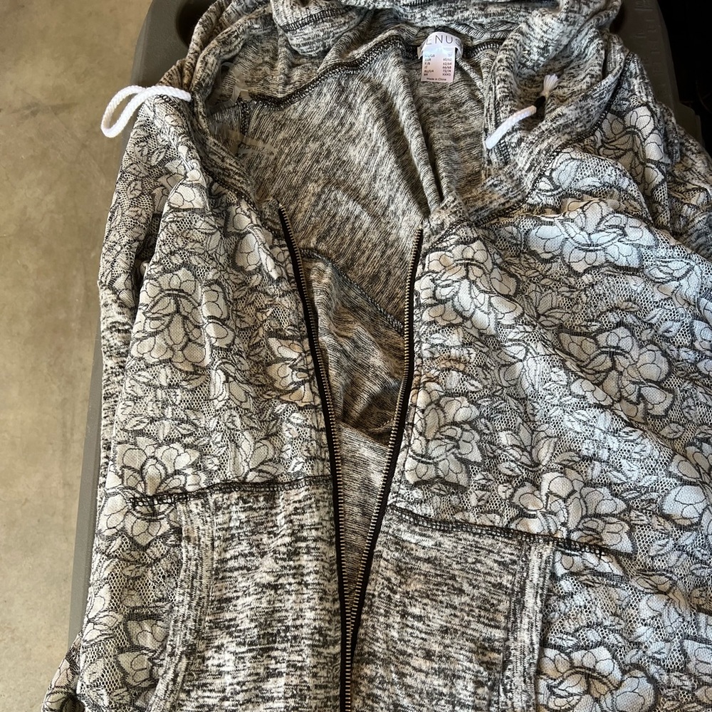 Hooded Jacket